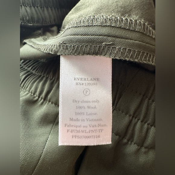 EVERLANE Olive Green the Italian GoWeave Easy 100% Wool Pants Surplus, Size 4 - Picture 4 of 5